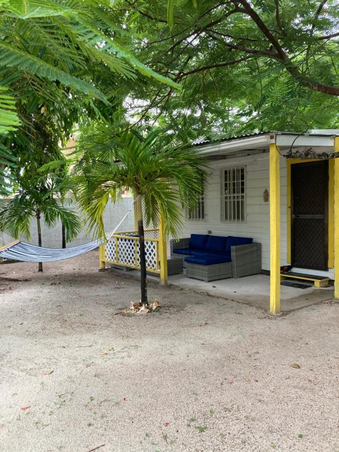 Jaguar Morning Star Hotel Caye Caulker Exterior foto